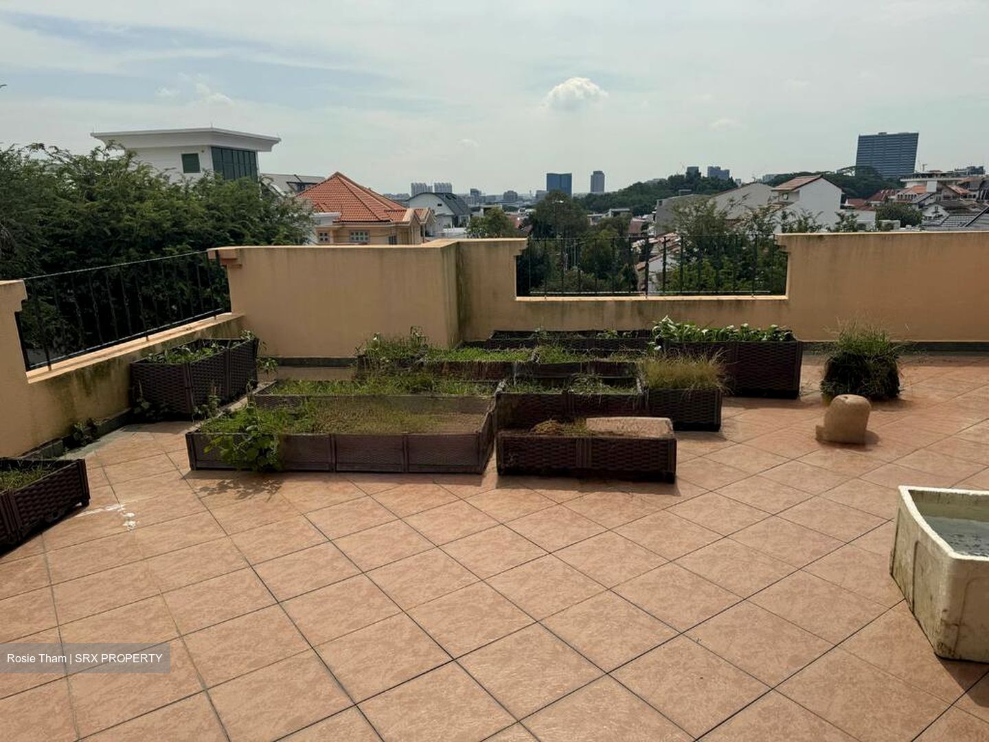 Eng Kong Park (D21), Terrace #458509941